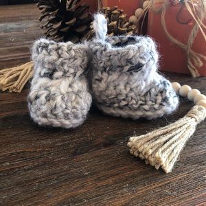 Newborn baby booties